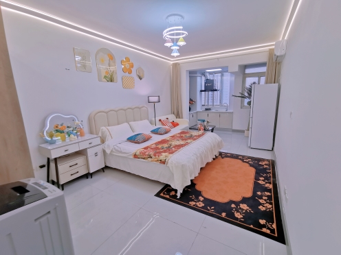 独栋·纵横寓 好莱坞店 熙地港 苏荷中心 带燃气 大床房 精装修 零中介费 开间