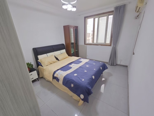 合租·花园新村 4居室 南卧