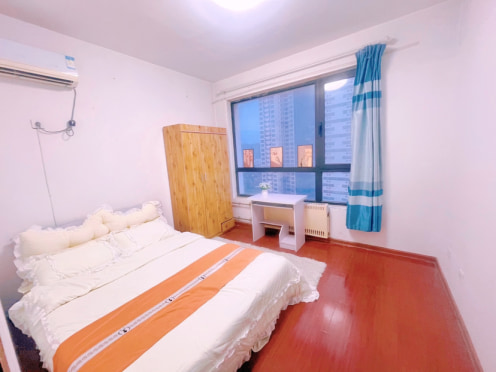 合租·正弘旗 3居室 南卧