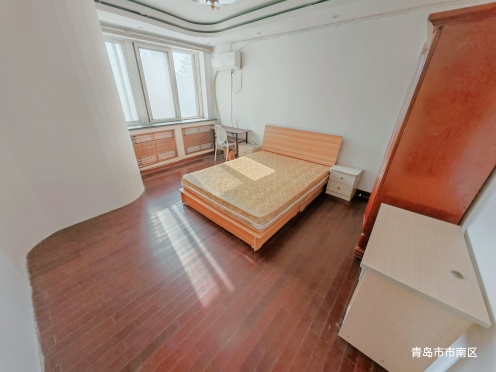 合租·新竹大厦 4居室 南卧