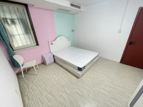 合租·金孚大厦 5居室 西南卧