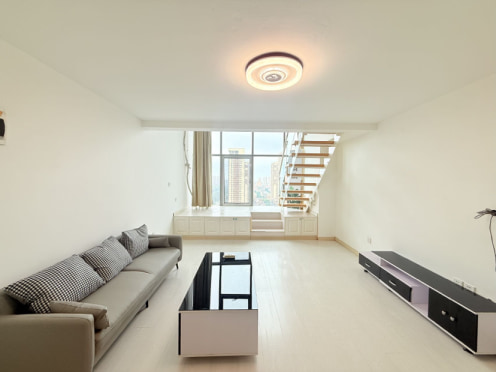 独栋·佑城地产 浑南奥体中心店 特价 押一付一可短租 营盘街地铁 配套齐全奥体 ！ 1室1厅