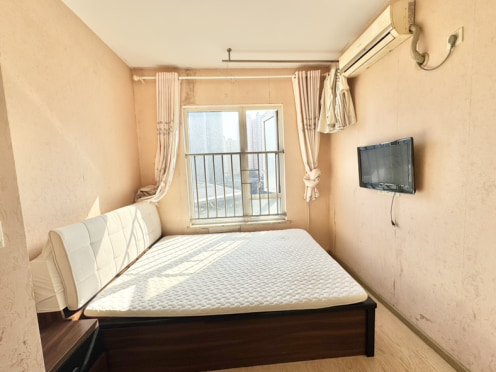 独栋·惠详置业 南坪商圈店 合租工贸轻轨站 押一付一 主卧带卫生间 3室1厅