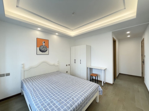 合租·中海云麓世家 4居室 北卧