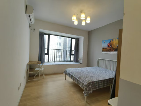 合租·人居盛和林语南区 4居室 北卧