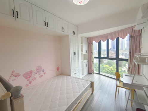 合租·都市经典 4居室 南卧