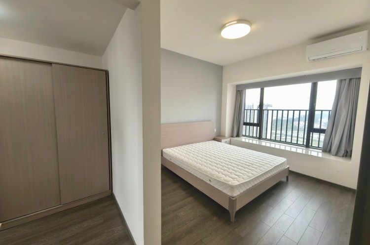 押一付一 采光好 拎包入住  民用水电 地下停车 电梯房 免费网络