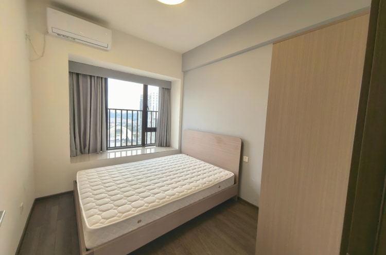 押一付一 采光好 拎包入住  民用水电 地下停车 电梯房 免费网络