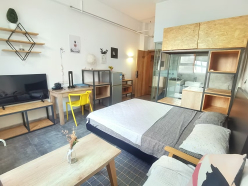 独栋·积家公寓 二七万达店 再也不用合租抢厕所！一人一卫的小窝太香了！ 开间