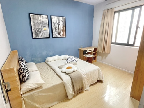 合租·滨江和城 5居室 南卧