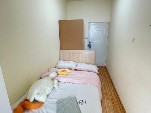 合租·中德英伦联邦B区 5居室 南卧