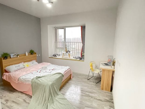 合租·中建天府公馆 5居室 南卧