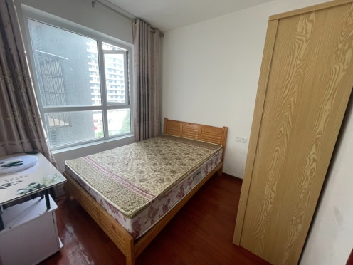 合租·中铁丽景书香 4居室 南卧