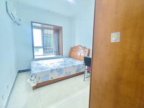 合租·天府家园 4居室 南卧