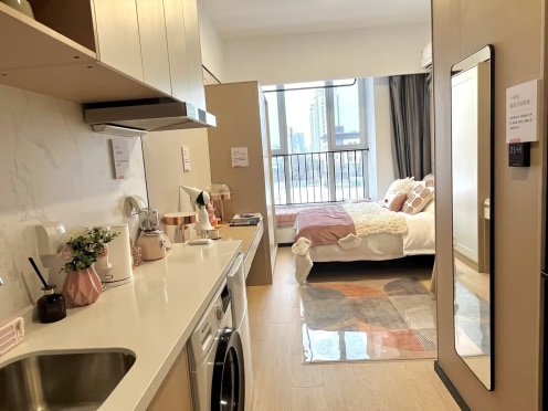 独栋·龙湖冠寓 济南天辰路店 无中介费物业费/直租月付/ 近高新万达省立东院/免费自习室/包网络 开间