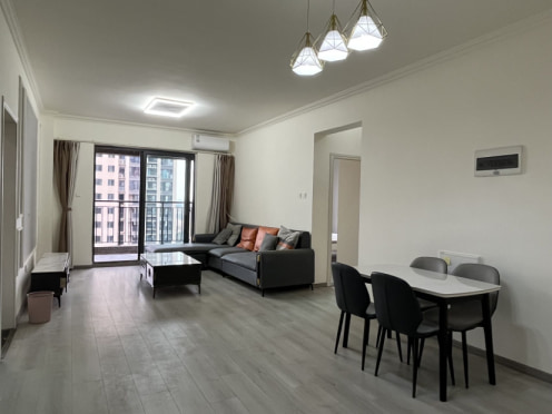 独栋·悦里房产 中铁诺德壹号观湖轩 0中介可月付拎包入住精装套三民用水电气 3室1厅