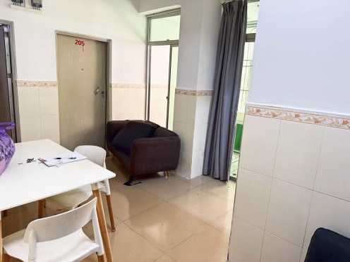 独栋·颐家公寓· 江北CBD店 惠城江北新三村 颐家公寓 三房一厅 民用水电 包网络 3室1厅