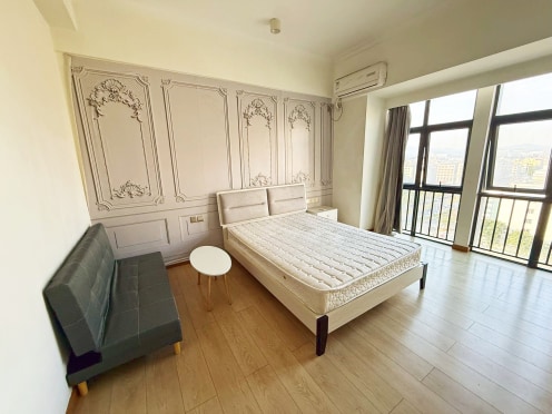 独栋·颐家公寓· 鑫月广场店 【无中介费】仲恺陈江鑫月广场单身公寓 民用水电 无中介费 开间