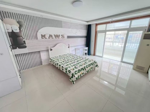 合租·黄金时代 4居室 南卧