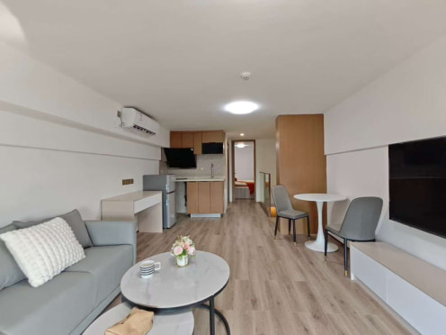 独栋·寓笕·候鸟 旺德府万象时代店 隆平水稻6号线地铁口200米 农业大学  万家丽 一室一厅(不短租） 1室1厅