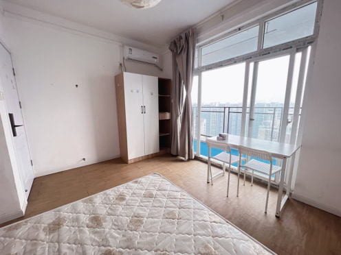 合租·海龙居 5居室 跃层 东卧