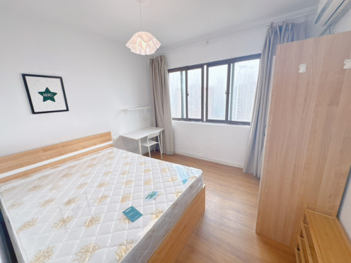 合租·光宇阳光地中海 4居室 跃层 南卧