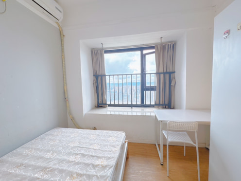 合租·玥湖园 4居室 南卧