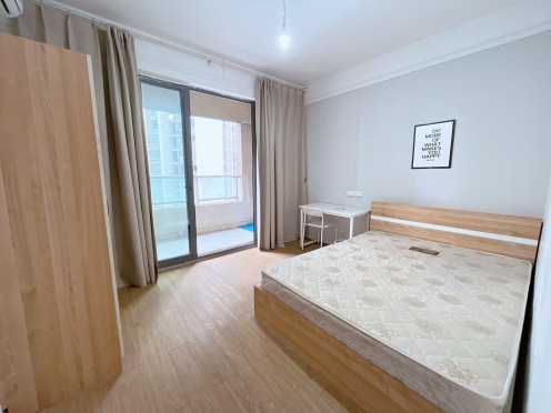 合租·保利香雪 4居室 东南卧