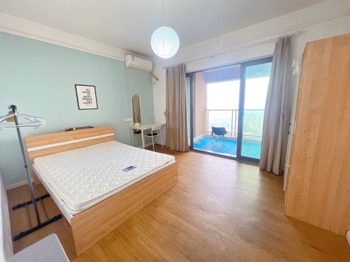 合租·江与城北区二组团 5居室 南卧