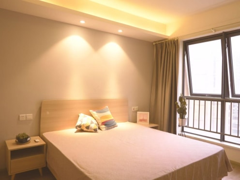 独栋·龙湖冠寓 成都时代店 【限时特惠】郫县超大落地窗整租二居 长租折上折 全屋品牌家电 短租勿扰 2室1厅