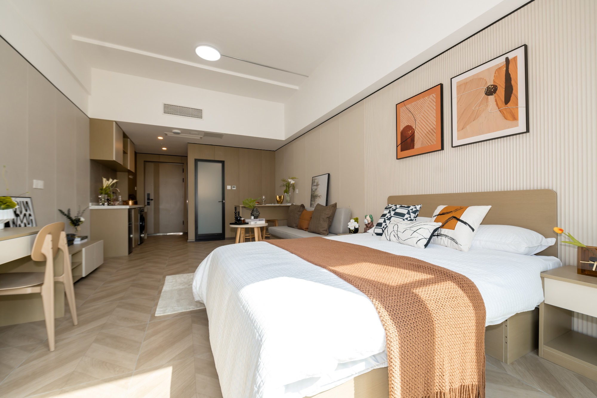 龙湖冠寓·中铁·龙湖冠寓成都兴隆湖店