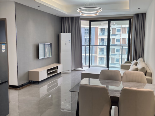 独栋·空港兴城 归心谷店 整租三室丨国企直租无中介丨公园旁落地窗采光通透拎包入住 3室2厅