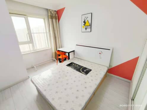 合租·华润凯旋门一期 5居室 南卧