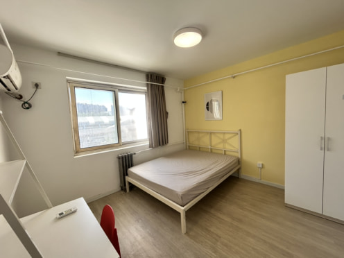 合租·龙泽苑西区 3居室 南卧