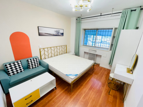 合租·鸿峰花园西区 4居室 南卧