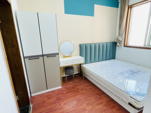 合租·金地园 5居室 南卧