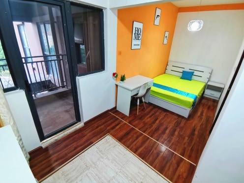 合租·香缇玫瑰 5居室 南卧