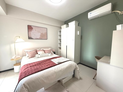 独栋·华润置地·有巢公寓 高新西区店 朋友、闺蜜合租最佳选择 无中介费 主卧带超大阳台看夕阳喝茶  签约入住礼包可送 华为旁特惠 2室1厅