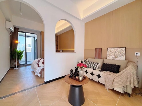 独栋·朵拉国际社区 云舒公寓桥头四店 法式复古阳台一房一厅 1室1厅