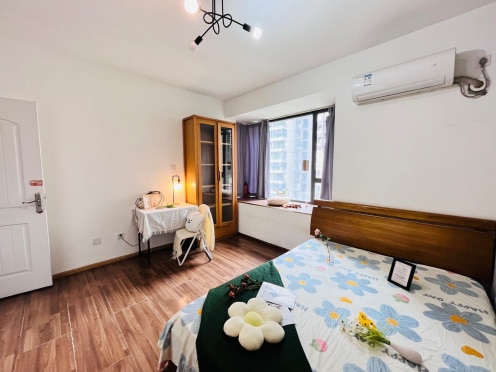 合租·龙湖三千里B区二期 3居室