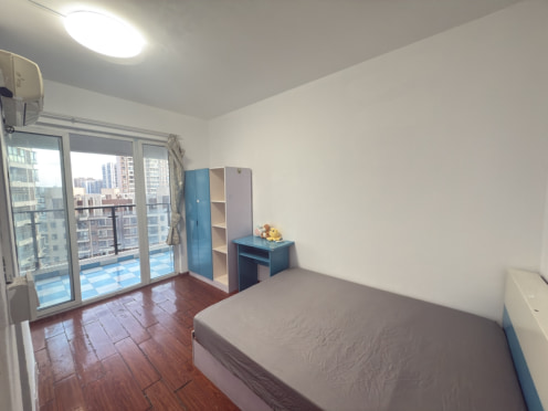 合租·黄金时代(高新区) 3居室 南卧