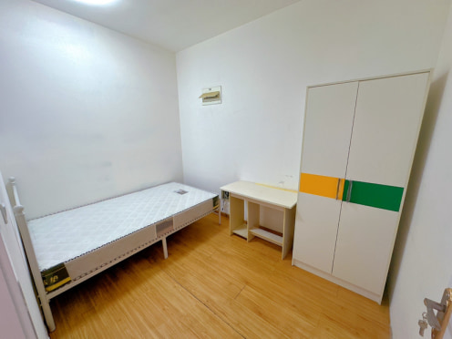 合租·花样年美岸 3居室 南卧