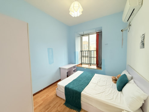 合租·祥和佳苑(高新) 4居室 南卧