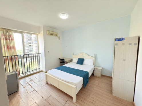 合租·长城馨苑(高新) 3居室 南卧