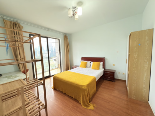 合租·育才竹岛 4居室 南卧