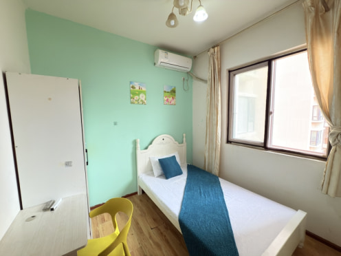 合租·黄金时代(高新区) 3居室 南卧