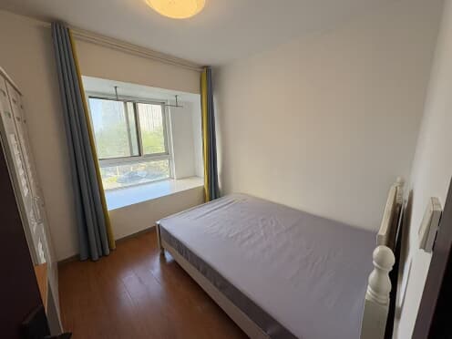 合租·万润嘉园 4居室 西/北卧