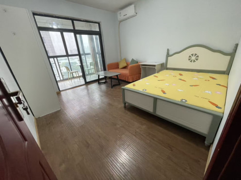 合租·中和警官公寓 3居室 南卧