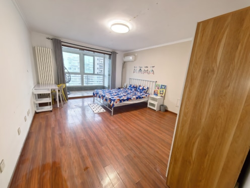 合租·矩阵二期 3居室 南卧