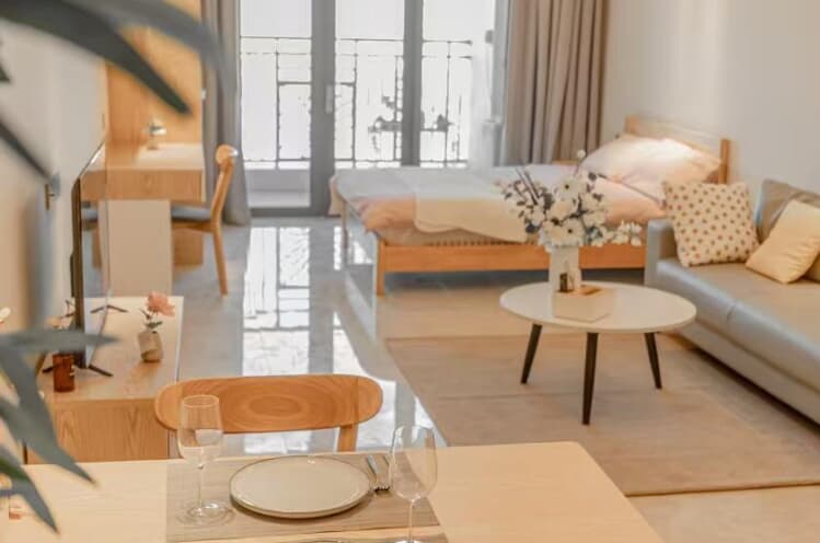 近珠海通港澳，阳台大单间、光线充足、拎包入住